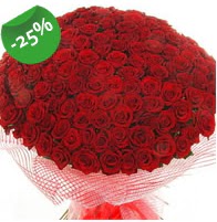 151 adet sevdiğime özel kırmızı gül buketi  Kocaeli uluslararası çiçek gönderme 