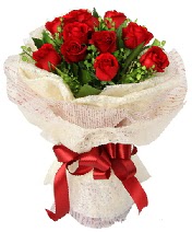 12 adet kırmızı gül buketi  Kocaeli online çiçekçi , çiçek siparişi 