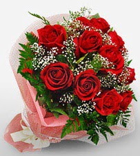 12 adet kırmızı güllerden kaliteli gül  çiçek online çiçek siparişi 